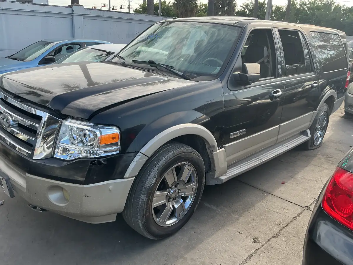 Photo of 2007 Ford Expedition El
