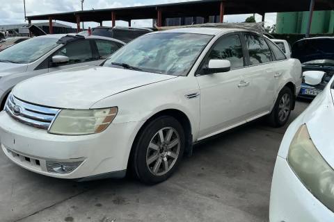 Photo of 2009 Ford Taurus