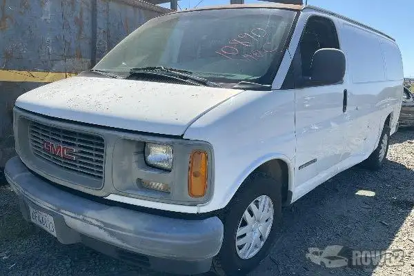 Photo of 1998 GMC Savana
