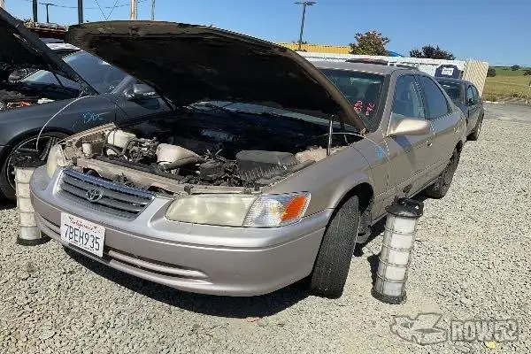 Photo of 2000 Toyota Camry