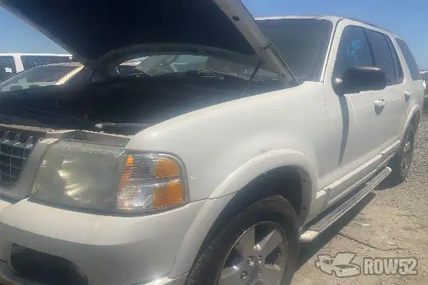 Photo of 2003 Ford Explorer