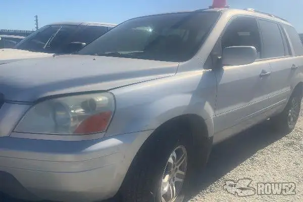 Photo of 2004 Honda Pilot
