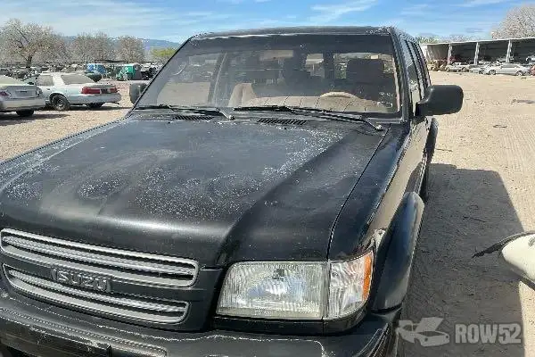 Photo of 2001 Isuzu Trooper