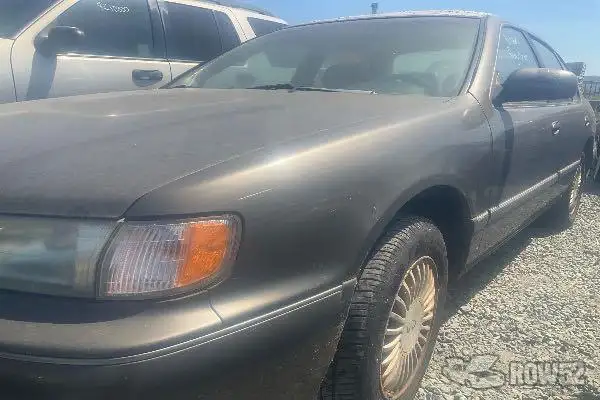 Photo of 1998 Infiniti I30