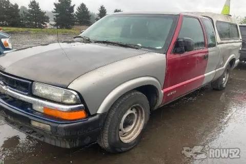 Photo of 2001 Chevrolet S10 Pickup