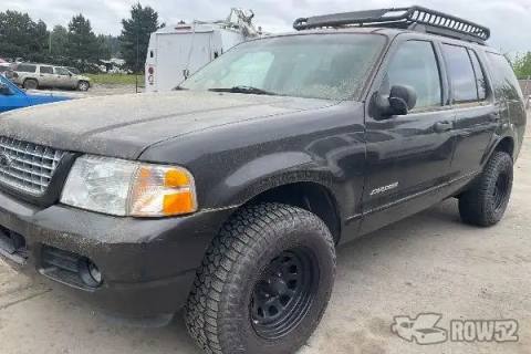 Photo of 2005 Ford Explorer