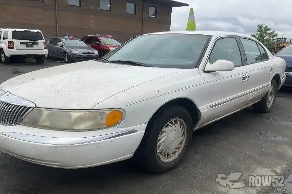 Photo of 1998 Lincoln Continental