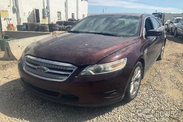 Photo of 2010 Ford Taurus