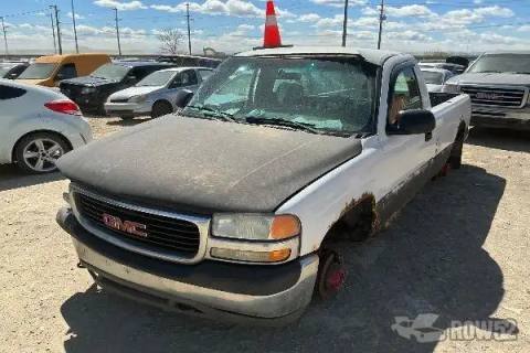 Photo of 2002 GMC Sierra 1500