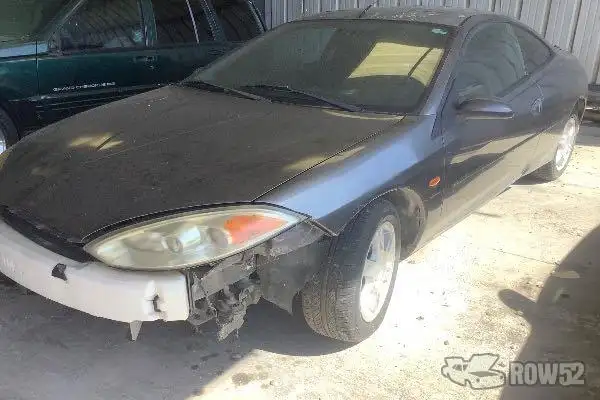 Photo of 2002 Mercury Cougar