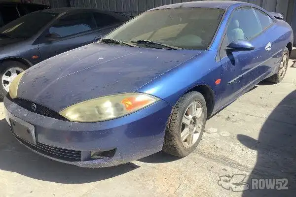Photo of 2002 Mercury Cougar