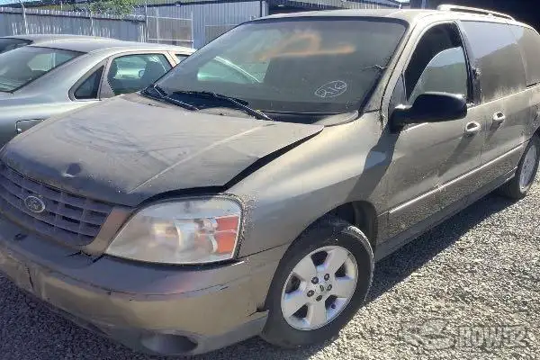 Photo of 2005 Ford Freestar