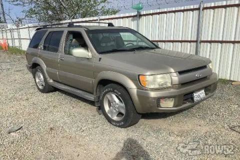 Photo of 2003 Infiniti QX4