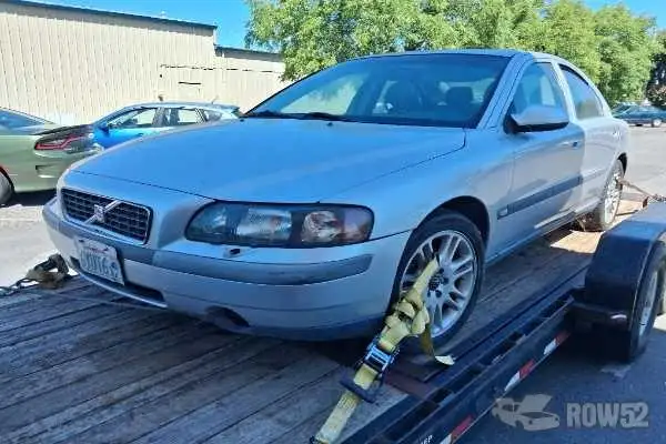 Photo of 2002 Volvo S60