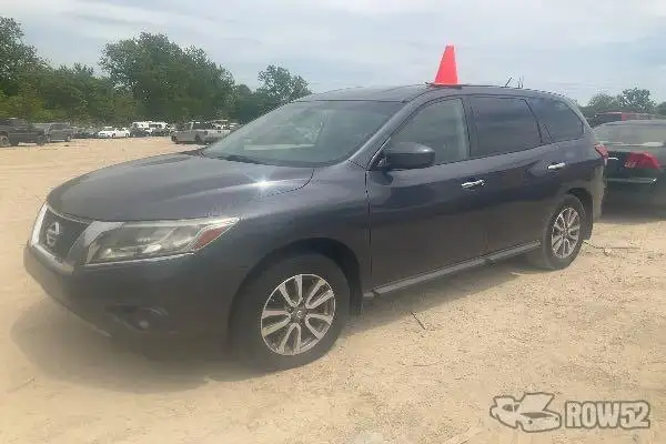 Photo of 2014 Nissan Pathfinder