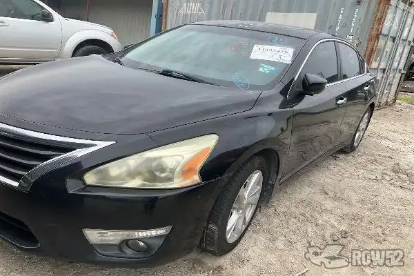 Photo of 2015 Nissan Altima
