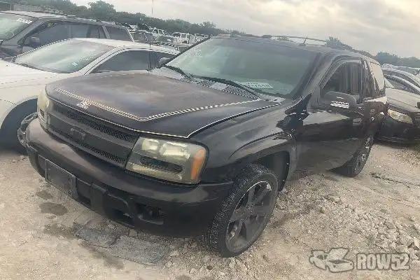 Photo of 2004 Chevrolet Trailblazer