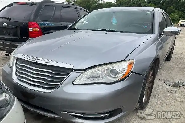 Photo of 2013 Chrysler 200