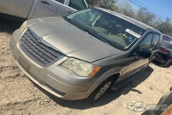 Photo of 2008 Chrysler Town & Country