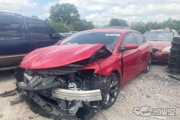 Photo of 2016 Chrysler 200