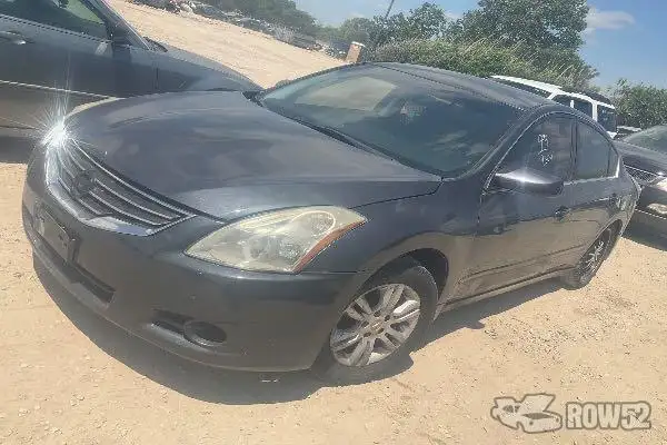 Photo of 2012 Nissan Altima