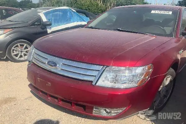 Photo of 2008 Ford Taurus