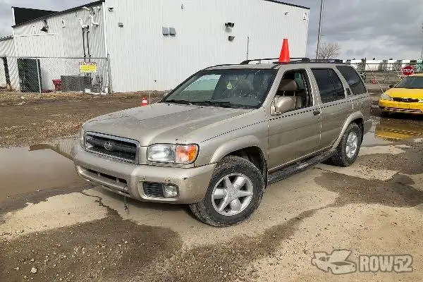 Photo of 2001 Nissan Pathfinder