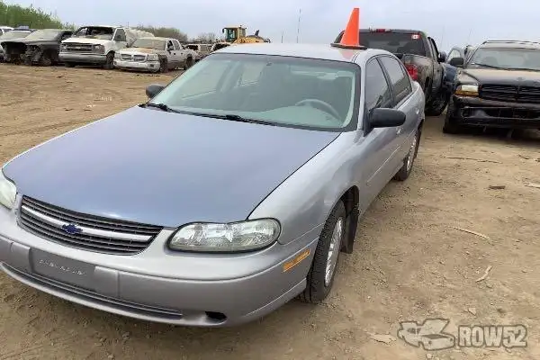 Photo of 2000 Chevrolet Malibu