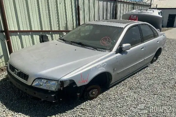 Photo of 2003 Volvo S40