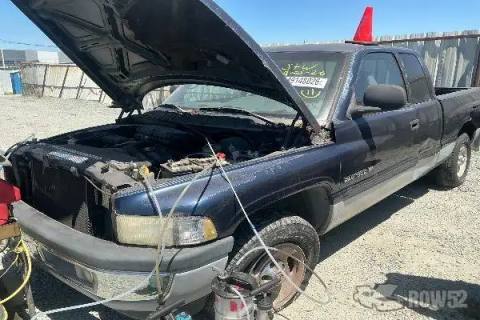Photo of 2000 Dodge Ram 1500