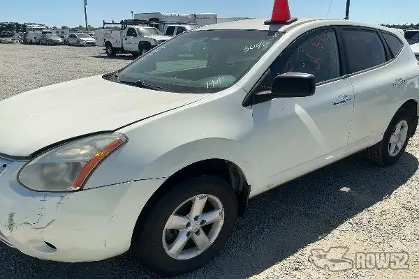 Photo of 2010 Nissan Rogue