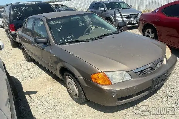 Photo of 2000 Mazda Protege