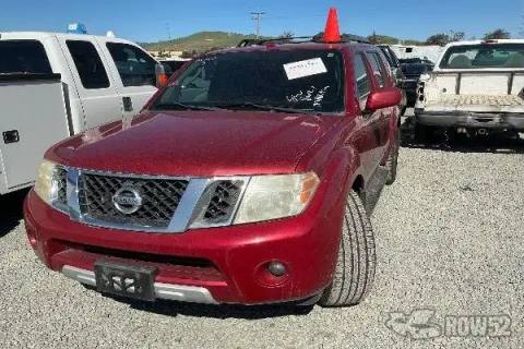 Photo of 2010 Nissan Pathfinder