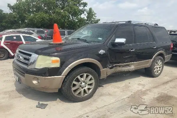 Photo of 2013 Ford Expedition