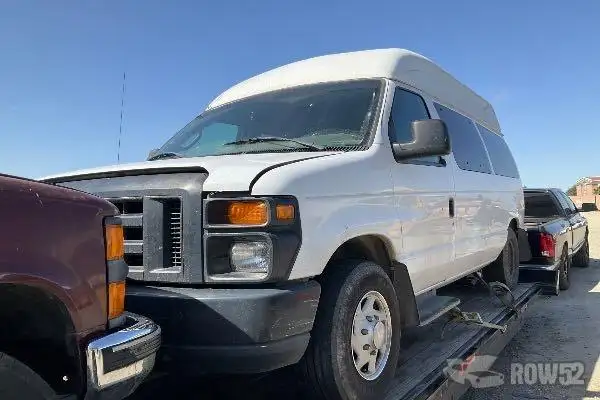 Photo of 2009 Ford Econoline