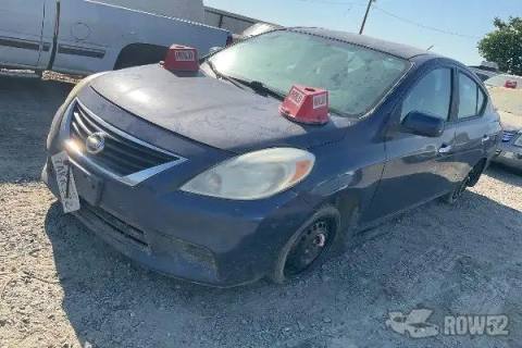 Photo of 2014 Nissan Versa
