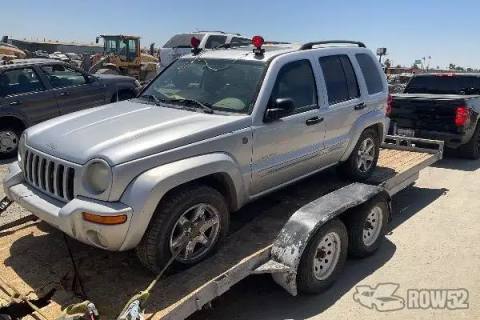 Photo of 2004 Jeep Liberty