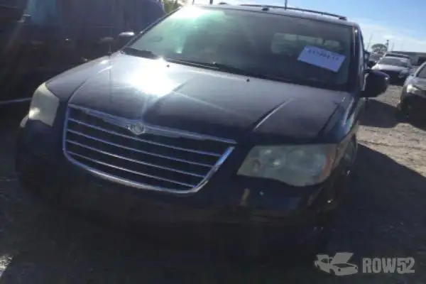 Photo of 2008 Chrysler Town & Country