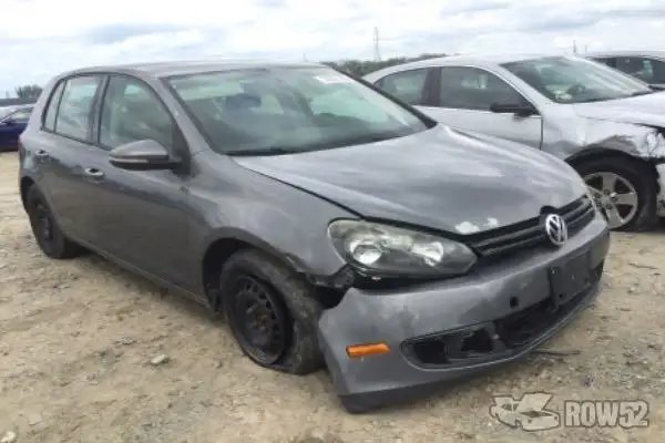 Photo of 2010 Volkswagen Golf