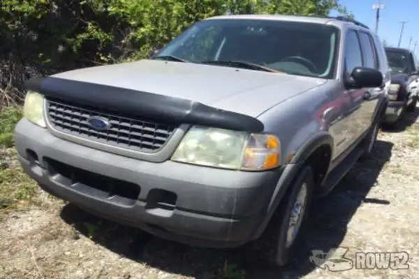 Photo of 2004 Ford Explorer
