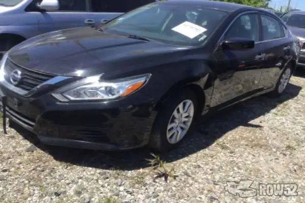 Photo of 2016 Nissan Altima