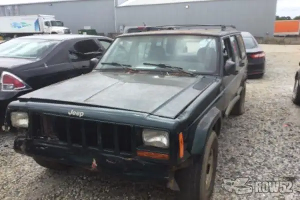Photo of 1999 Jeep Cherokee