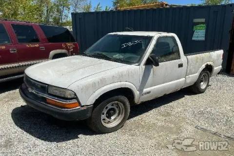 Photo of 1999 Chevrolet S10 Pickup