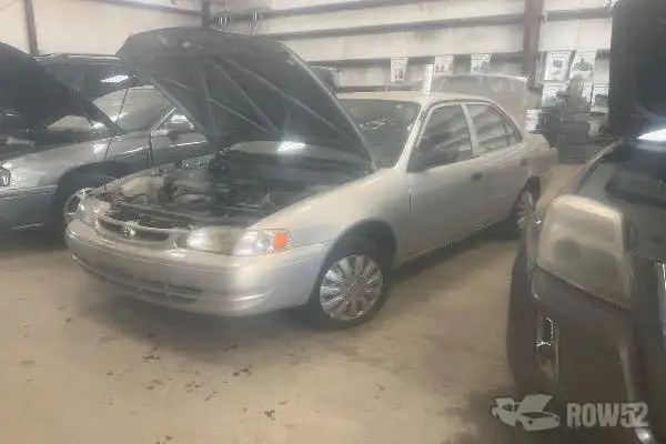 Photo of 1999 Toyota Corolla