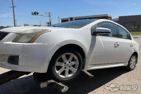 Photo of 2011 Nissan Sentra