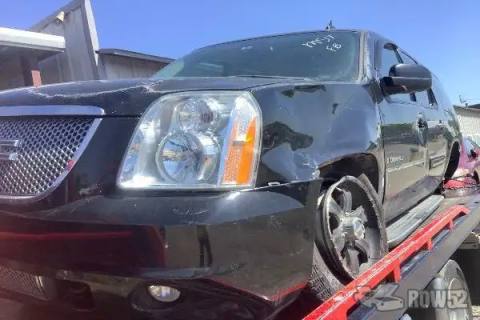 Photo of 2007 GMC Yukon Denali