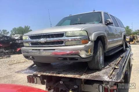 Photo of 2004 Chevrolet Suburban
