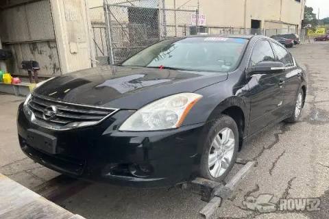 Photo of 2010 Nissan Altima