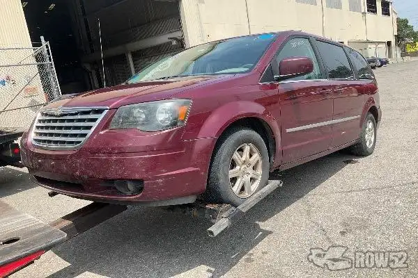 Photo of 2009 Chrysler Town & Country