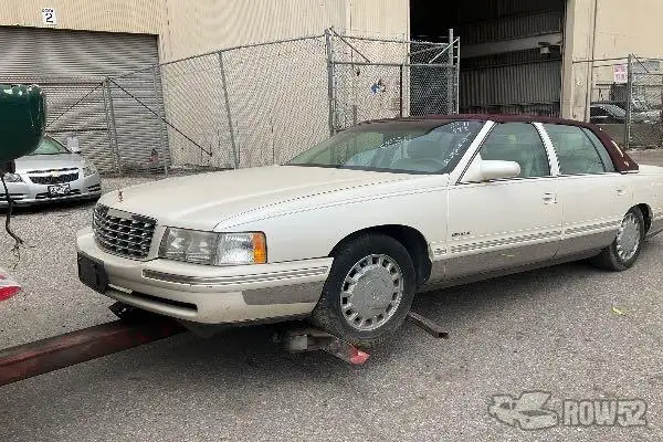 Photo of 1999 Cadillac Deville